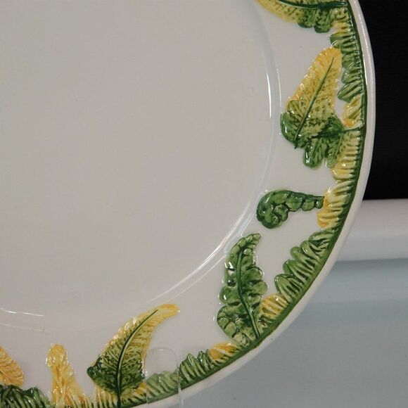 Vintage Italian Lunch Plates Set Of 4 Green Garden Ferns Flower Bud Cottagecore - Picture 5 of 9